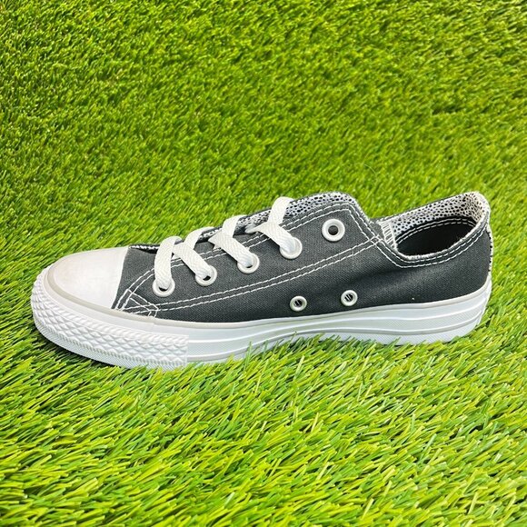 Converse Chuck Taylor All Star Womens Size 6 Black White Athletic Shoes Sneakers - Picture 2 of 10
